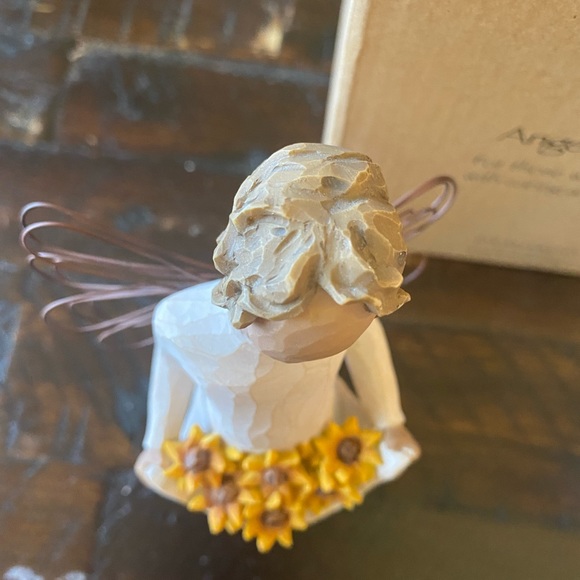 Willow Tree Angels (3) - Picture 12 of 12